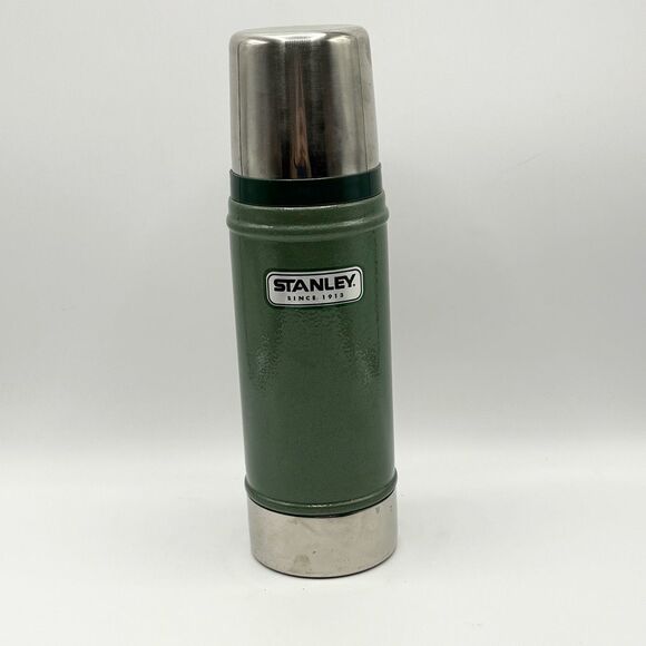 Stanley Classic Legendary 16 ounce Thermos - Picture 1 of 7